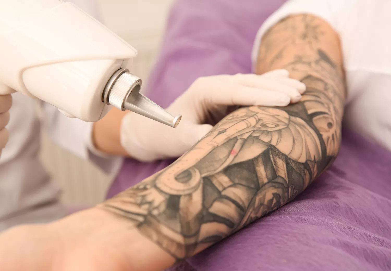 Perfect your Valentine's Day! 3 Treatments to look your best.